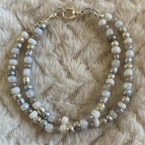 Handmade Beaded Bracelet in Silver and Gray